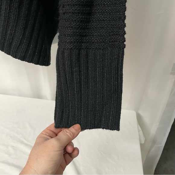 SOLD. Apt 9 New plus XXL mock Neck Acrylic Super Soft Pullover Black oversized - Picture 7 of 8